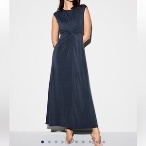 Old Navy Occasions sleeveless maxi dress